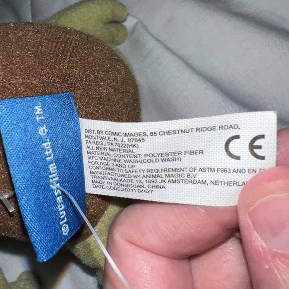 Disney Star Wars Yoda Plush - Picture 5 of 5
